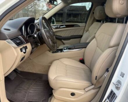 Білий Мерседес ГЛ-Клас, об'ємом двигуна 3 л та пробігом 80 тис. км за 8900 $, фото 8 на Automoto.ua