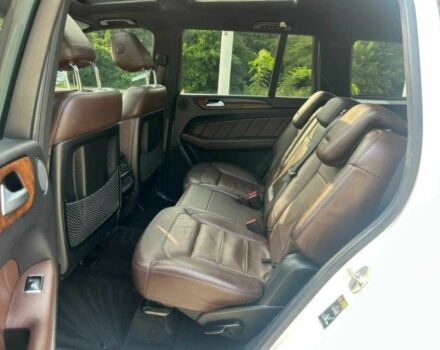 Белый Мерседес ГЛ-класс, объемом двигателя 3 л и пробегом 73 тыс. км за 10100 $, фото 10 на Automoto.ua