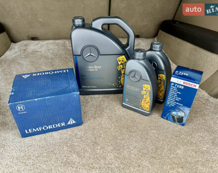 Белый Мерседес ГЛ-класс, объемом двигателя 3 л и пробегом 169 тыс. км за 24600 $, фото 2 на Automoto.ua