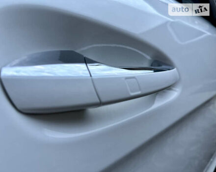 Белый Мерседес ГЛ-класс, объемом двигателя 3 л и пробегом 169 тыс. км за 24600 $, фото 34 на Automoto.ua