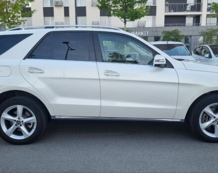 Білий Мерседес ГЛ-Клас, об'ємом двигуна 3 л та пробігом 61 тис. км за 32900 $, фото 6 на Automoto.ua