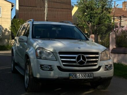 Мерседес ГЛ-класс 2008 в Черновцах на Automoto.ua Белый Мерседес ГЛ-класс, объемом двигателя 5.5 л и пробегом 225 тыс. км за 11700 $, фото 1 на Automoto.ua