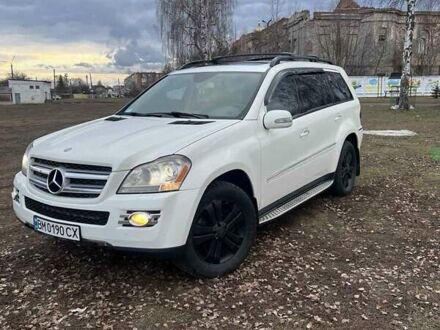 Мерседес ГЛ-класс 2008 в Конотопе на Automoto.ua Белый Мерседес ГЛ-класс, объемом двигателя 2.99 л и пробегом 333 тыс. км за 12900 $, фото 1 на Automoto.ua