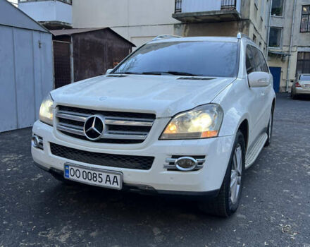Белый Мерседес ГЛ-класс, объемом двигателя 3 л и пробегом 307 тыс. км за 14300 $, фото 1 на Automoto.ua