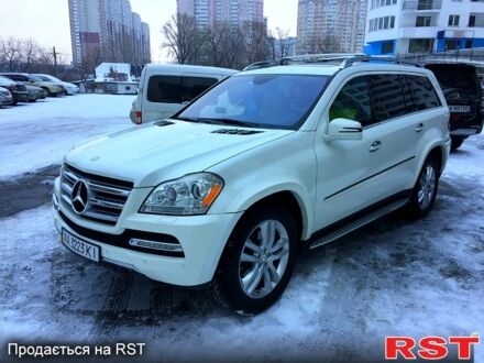 Білий Мерседес ГЛ-Клас, об'ємом двигуна 5.5 л та пробігом 120 тис. км за 25000 $, фото 1 на Automoto.ua