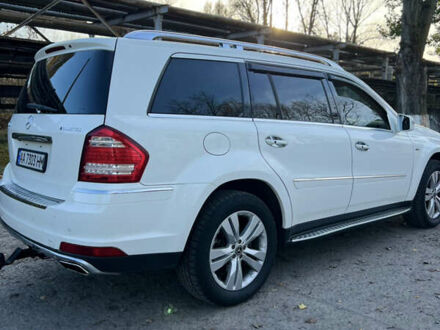 Білий Мерседес ГЛ-Клас, об'ємом двигуна 3 л та пробігом 330 тис. км за 19000 $, фото 1 на Automoto.ua