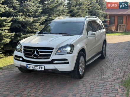 Мерседес ГЛ-класс 2012 в Киеве на Automoto.ua Белый Мерседес ГЛ-класс, объемом двигателя 2.99 л и пробегом 260 тыс. км за 22500 $, фото 1 на Automoto.ua