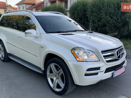 Мерседес ГЛ-класс 2012 в Львове на Automoto.ua Белый Мерседес ГЛ-класс, объемом двигателя 3 л и пробегом 245 тыс. км за 18700 $, фото 1 на Automoto.ua
