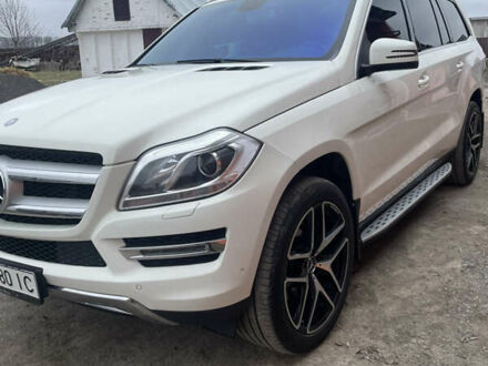 Мерседес ГЛ-класс 2013 в Ставище на Automoto.ua Белый Мерседес ГЛ-класс, объемом двигателя 3 л и пробегом 199 тыс. км за 32300 $, фото 1 на Automoto.ua