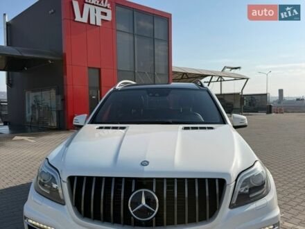 Белый Мерседес ГЛ-класс, объемом двигателя 3 л и пробегом 240 тыс. км за 28000 $, фото 1 на Automoto.ua