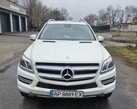 Белый Мерседес ГЛ-класс, объемом двигателя 2.99 л и пробегом 214 тыс. км за 27300 $, фото 1 на Automoto.ua