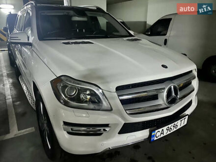 Белый Мерседес ГЛ-класс, объемом двигателя 3 л и пробегом 71 тыс. км за 23500 $, фото 1 на Automoto.ua