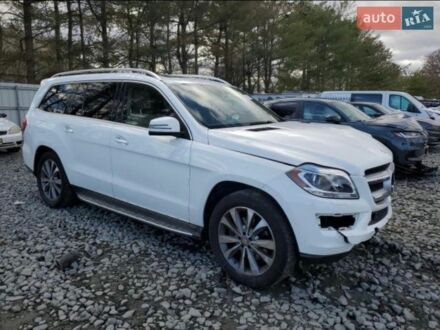 Белый Мерседес ГЛ-класс, объемом двигателя 3 л и пробегом 250 тыс. км за 19000 $, фото 1 на Automoto.ua