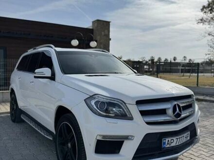 Белый Мерседес ГЛ-класс, объемом двигателя 3 л и пробегом 84 тыс. км за 42500 $, фото 1 на Automoto.ua