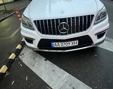 Белый Мерседес ГЛ-класс, объемом двигателя 3 л и пробегом 98 тыс. км за 49500 $, фото 1 на Automoto.ua