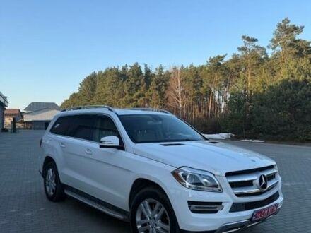 Белый Мерседес ГЛ-класс, объемом двигателя 3 л и пробегом 188 тыс. км за 24500 $, фото 1 на Automoto.ua