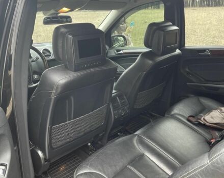 Черный Мерседес ГЛ-класс, объемом двигателя 0.47 л и пробегом 263 тыс. км за 11500 $, фото 1 на Automoto.ua