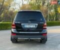 Чорний Мерседес ГЛ-Клас, об'ємом двигуна 5.5 л та пробігом 225 тис. км за 12497 $, фото 7 на Automoto.ua