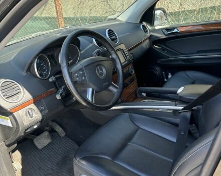 Мерседес ГЛ-класс 2007 в Одессе на Automoto.ua Черный Мерседес ГЛ-класс, объемом двигателя 4.7 л и пробегом 150 тыс. км за 9700 $, фото 9 на Automoto.ua