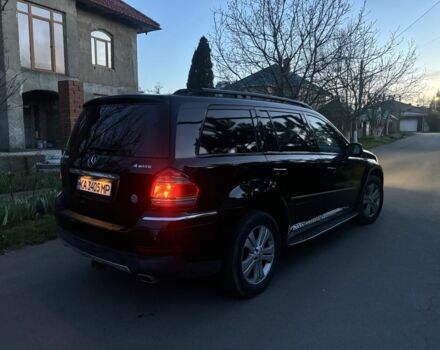Мерседес ГЛ-класс 2007 в Одессе на Automoto.ua Черный Мерседес ГЛ-класс, объемом двигателя 4.7 л и пробегом 150 тыс. км за 9700 $, фото 2 на Automoto.ua