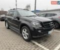 Черный Мерседес ГЛ-класс, объемом двигателя 5.46 л и пробегом 303 тыс. км за 15000 $, фото 2 на Automoto.ua