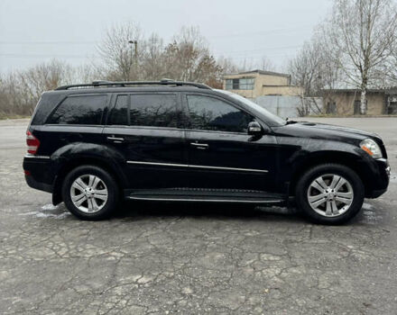 Черный Мерседес ГЛ-класс, объемом двигателя 4.66 л и пробегом 105 тыс. км за 14500 $, фото 3 на Automoto.ua