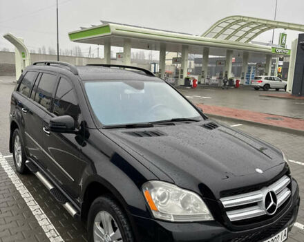 Черный Мерседес ГЛ-класс, объемом двигателя 4.7 л и пробегом 177 тыс. км за 10700 $, фото 3 на Automoto.ua