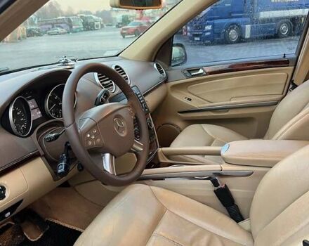 Чорний Мерседес ГЛ-Клас, об'ємом двигуна 4.66 л та пробігом 213 тис. км за 11600 $, фото 6 на Automoto.ua