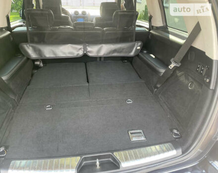 Черный Мерседес ГЛ-класс, объемом двигателя 4.7 л и пробегом 177 тыс. км за 10700 $, фото 18 на Automoto.ua