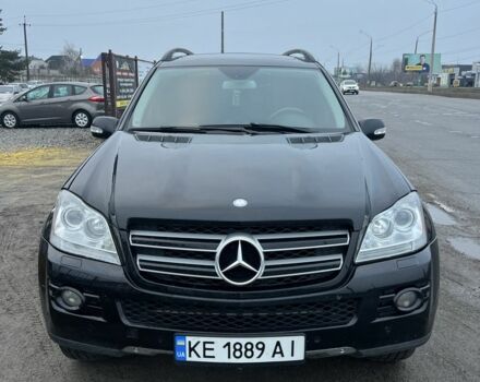Чорний Мерседес ГЛ-Клас, об'ємом двигуна 5.5 л та пробігом 320 тис. км за 10500 $, фото 1 на Automoto.ua