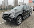 Черный Мерседес ГЛ-класс, объемом двигателя 5.46 л и пробегом 303 тыс. км за 15000 $, фото 4 на Automoto.ua