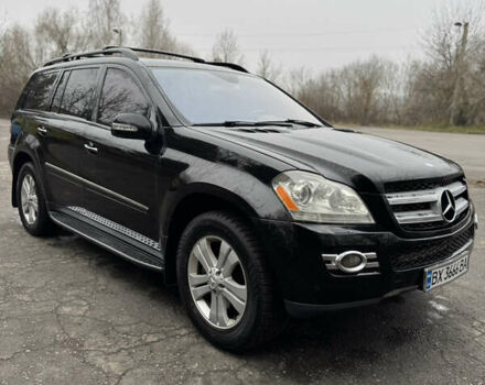 Черный Мерседес ГЛ-класс, объемом двигателя 4.66 л и пробегом 105 тыс. км за 14500 $, фото 2 на Automoto.ua