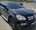 Черный Мерседес ГЛ-класс, объемом двигателя 4.7 л и пробегом 270 тыс. км за 10500 $, фото 1 на Automoto.ua