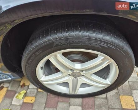 Чорний Мерседес ГЛ-Клас, об'ємом двигуна 5.46 л та пробігом 226 тис. км за 11600 $, фото 47 на Automoto.ua