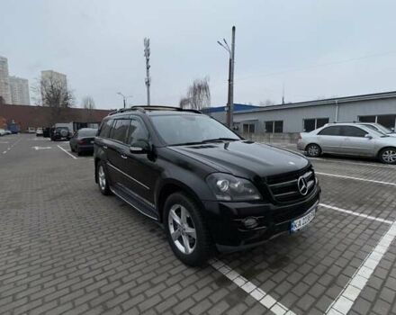 Черный Мерседес ГЛ-класс, объемом двигателя 5.46 л и пробегом 303 тыс. км за 15000 $, фото 19 на Automoto.ua