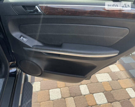 Черный Мерседес ГЛ-класс, объемом двигателя 4.7 л и пробегом 177 тыс. км за 10700 $, фото 22 на Automoto.ua