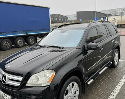 Черный Мерседес ГЛ-класс, объемом двигателя 4.7 л и пробегом 177 тыс. км за 10700 $, фото 4 на Automoto.ua