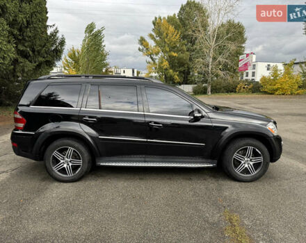 Мерседес ГЛ-класс 2006 в Белой Церкве на Automoto.ua Черный Мерседес ГЛ-класс, объемом двигателя 4.66 л и пробегом 321 тыс. км за 8200 $, фото 5 на Automoto.ua
