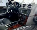 Черный Мерседес ГЛ-класс, объемом двигателя 5.46 л и пробегом 225 тыс. км за 12600 $, фото 18 на Automoto.ua