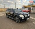 Черный Мерседес ГЛ-класс, объемом двигателя 5.46 л и пробегом 258 тыс. км за 12900 $, фото 1 на Automoto.ua