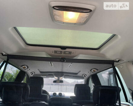 Чорний Мерседес ГЛ-Клас, об'ємом двигуна 4.7 л та пробігом 177 тис. км за 10400 $, фото 19 на Automoto.ua
