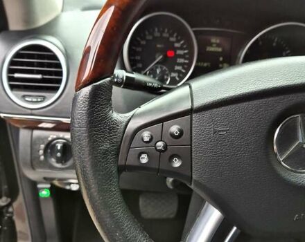 Чорний Мерседес ГЛ-Клас, об'ємом двигуна 5.46 л та пробігом 226 тис. км за 11600 $, фото 38 на Automoto.ua