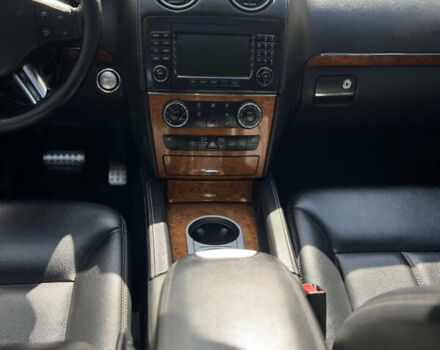 Черный Мерседес ГЛ-класс, объемом двигателя 4.66 л и пробегом 283 тыс. км за 16500 $, фото 8 на Automoto.ua