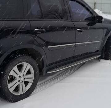 Черный Мерседес ГЛ-класс, объемом двигателя 2.99 л и пробегом 370 тыс. км за 16000 $, фото 6 на Automoto.ua