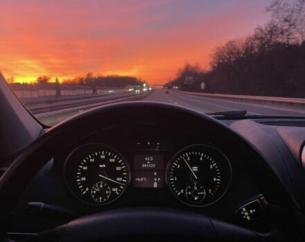 Черный Мерседес ГЛ-класс, объемом двигателя 5.5 л и пробегом 245 тыс. км за 17000 $, фото 1 на Automoto.ua