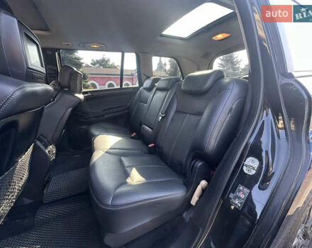 Черный Мерседес ГЛ-класс, объемом двигателя 4.66 л и пробегом 250 тыс. км за 10500 $, фото 28 на Automoto.ua