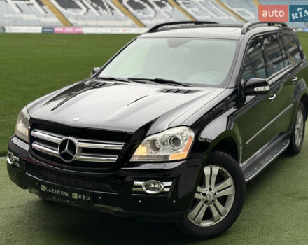 Чорний Мерседес ГЛ-Клас, об'ємом двигуна 4.66 л та пробігом 160 тис. км за 8900 $, фото 5 на Automoto.ua