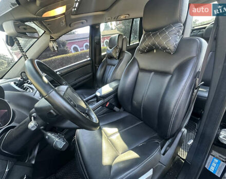 Черный Мерседес ГЛ-класс, объемом двигателя 4.66 л и пробегом 250 тыс. км за 10500 $, фото 23 на Automoto.ua