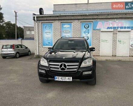 Черный Мерседес ГЛ-класс, объемом двигателя 5.46 л и пробегом 231 тыс. км за 13700 $, фото 3 на Automoto.ua