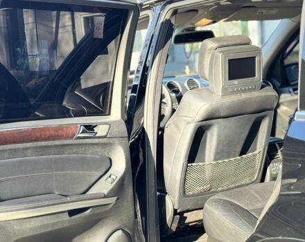 Черный Мерседес ГЛ-класс, объемом двигателя 5.5 л и пробегом 230 тыс. км за 12500 $, фото 15 на Automoto.ua